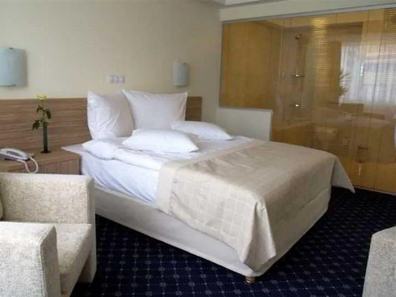 Marshal Hotel Bükreş