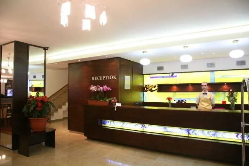 Marshal Hotel Bükreş
