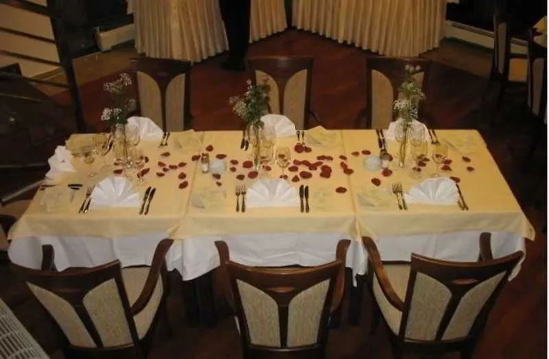 ***  Marshal Hotel Bükreş Romanya
