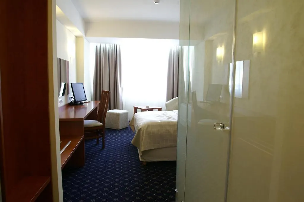 Marshal Hotel Bükreş 3*,  Romanya