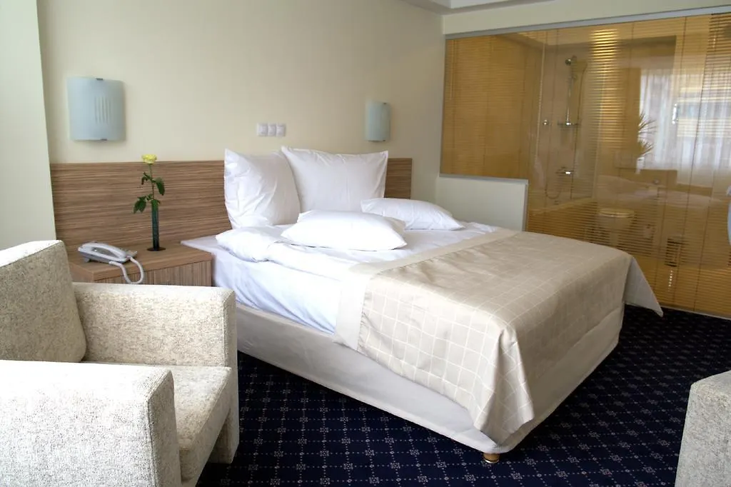 Marshal Hotel Bükreş
