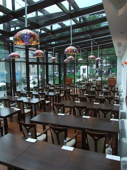 Marshal Hotel Bükreş