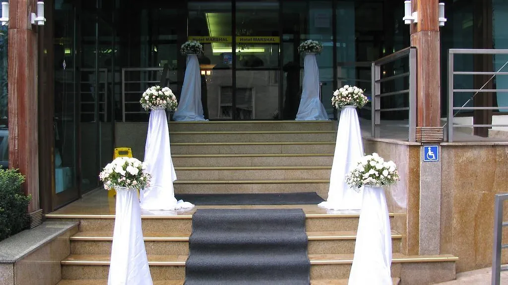 Marshal Hotel Bükreş Romanya